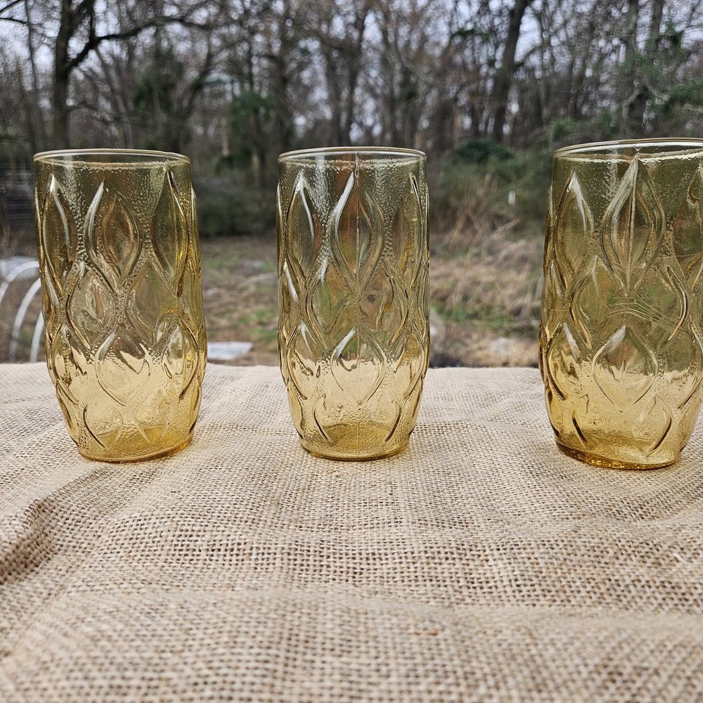 Set of Three Vintage Amber Glass Tumblers Libbey Madrid Pattern 60s 70s Era Boho - Picture 5 of 12